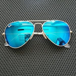 Ray Ban aviators